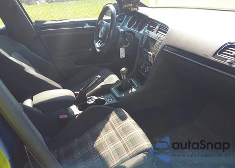 2015 Volkswagen Golf Gti 2.0T S 4-Door z USA, uszkodzony, nr VIN 3VW5T7AUXFM086752